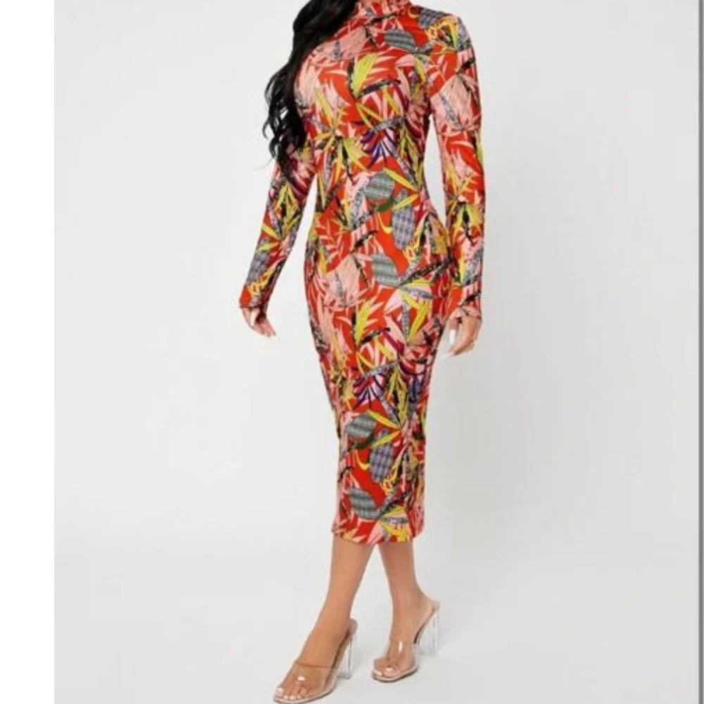 Multicolored Bodycon Dress - Picture 6 of 14